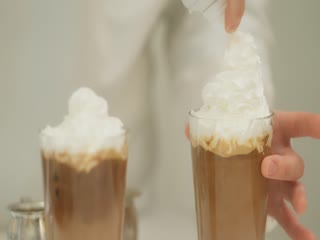 Nụ Hôn Của Yêu Tinh Tập Tập 12