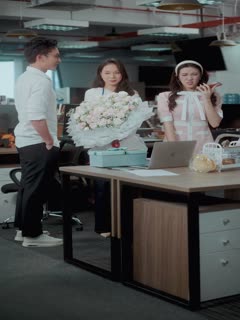 Mọc Sừng Hay Mọc Cánh Tập Tập 17