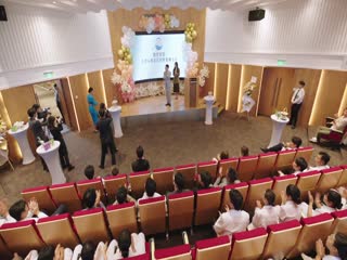 Bà Hoàng Cự Tháp Tập Tập 17