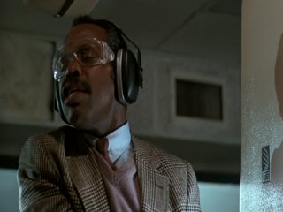 Vũ Khí Tối Thượng Full