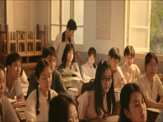 Trong Tầm Mắt Tập Tập 02