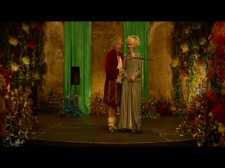 Yêu Từ Cái Nhìn Đầu Tiên Full